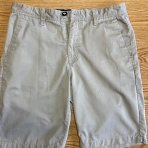 Volcom Shorts - Size 33